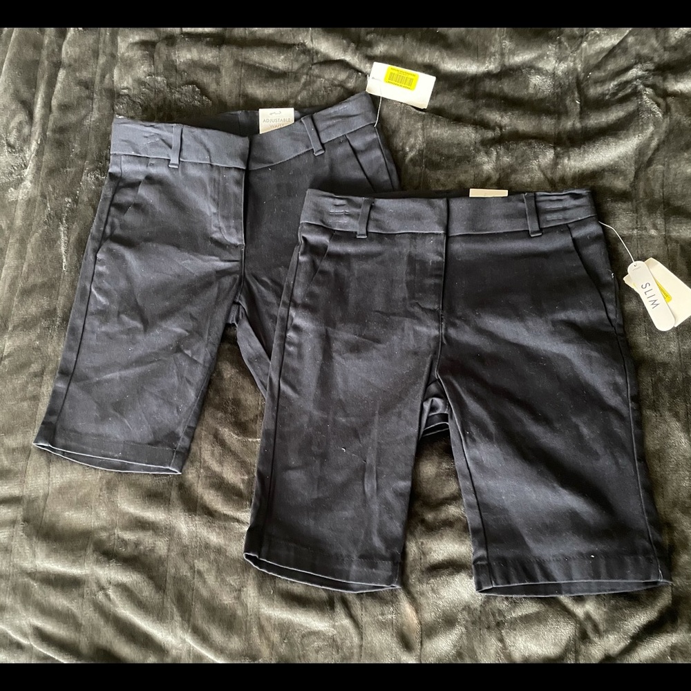 🔥🔥NWT 2 Pairs of Navy Blue Uniform Short Sz 7/7Slim